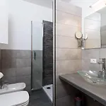 White Terrace Ostilia דירה רומא